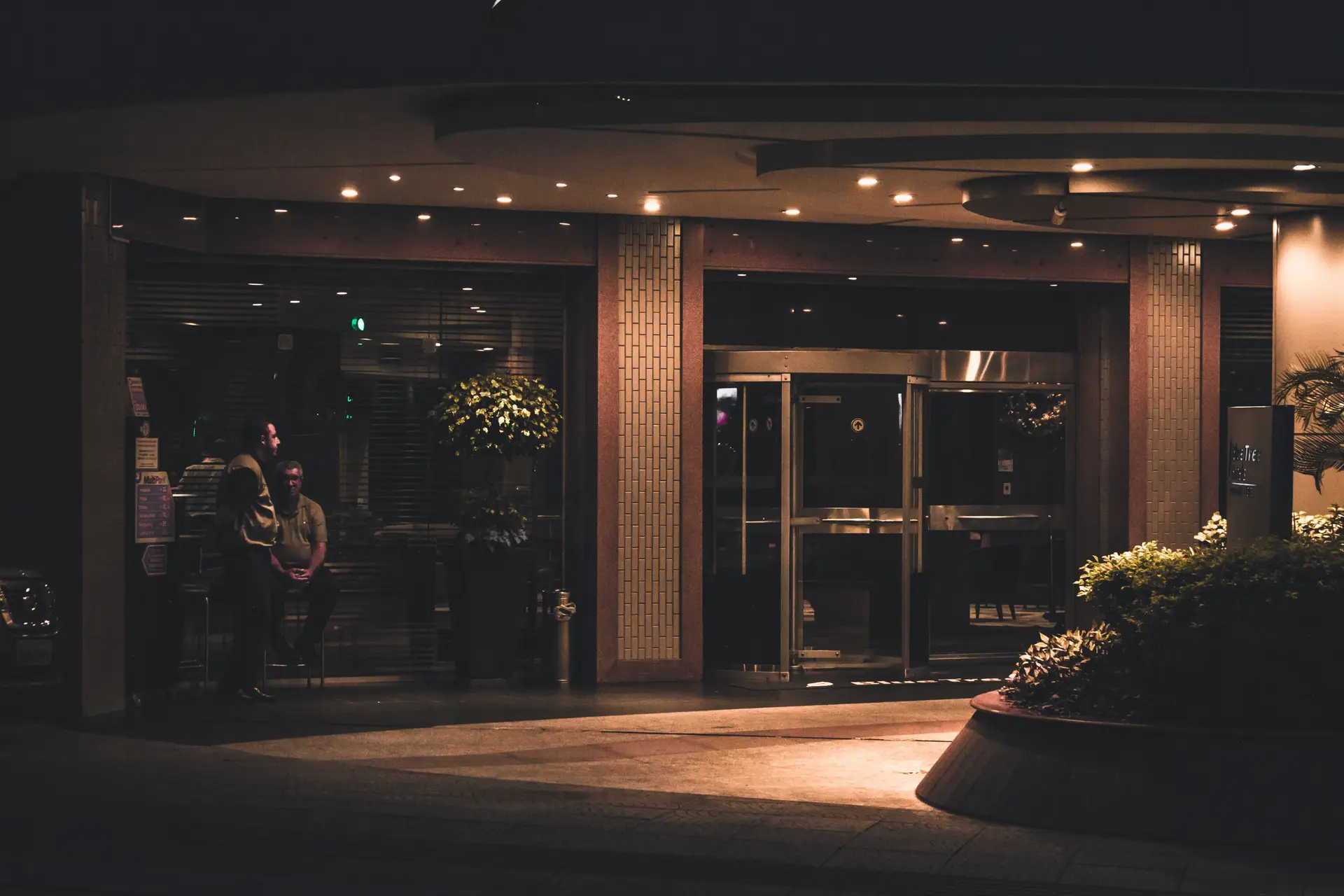 LaviraHotelSuites Experience